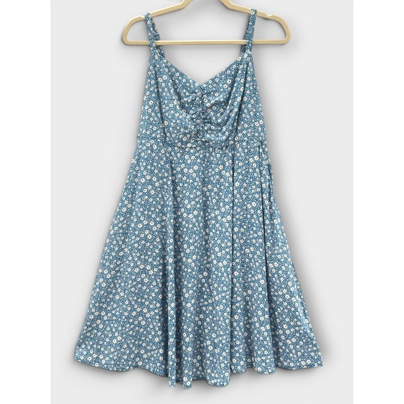 torrid Dresses & Skirts - Torrid Skater Dress Size 00  Blue Ditsy Floral Sundress Fit Flare Coquette Flowy